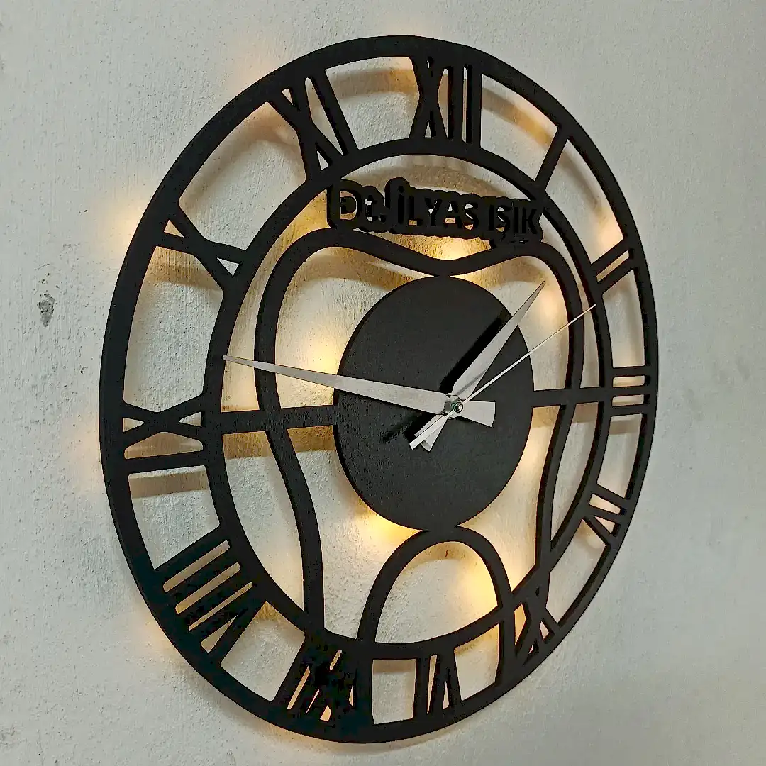 Diş doktorlarına özel isimli LED ışıklı dekoratif duvar saati