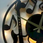 Müzik temalı LED ışıklı dekoratif duvar saati