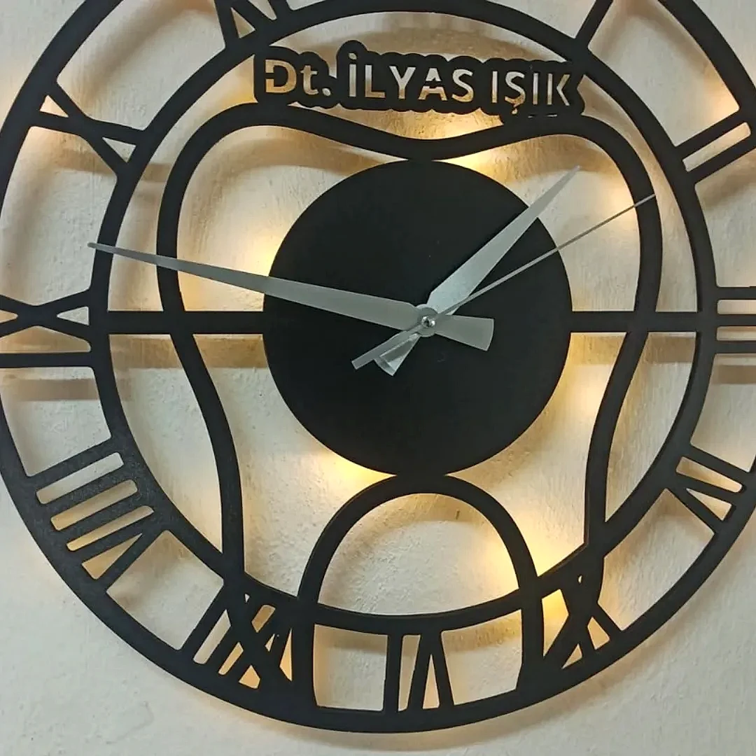 Diş doktorlarına özel isimli LED ışıklı dekoratif duvar saati