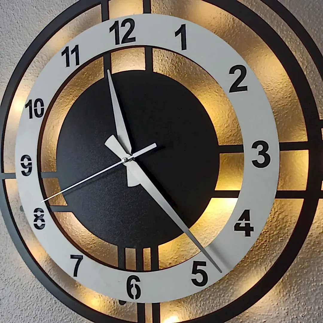 Beyaz Çember Tasarımlı LED Işıklı Modern Şık Ev Duvar Saati - Görsel 6