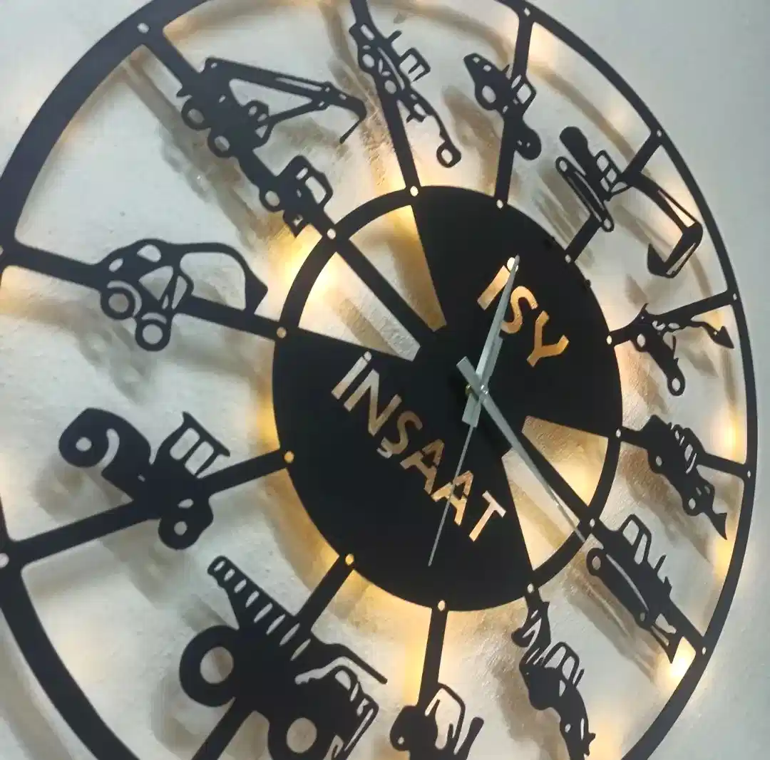 İş makineleri temalı isimli LED ışıklı dekoratif duvar saati
