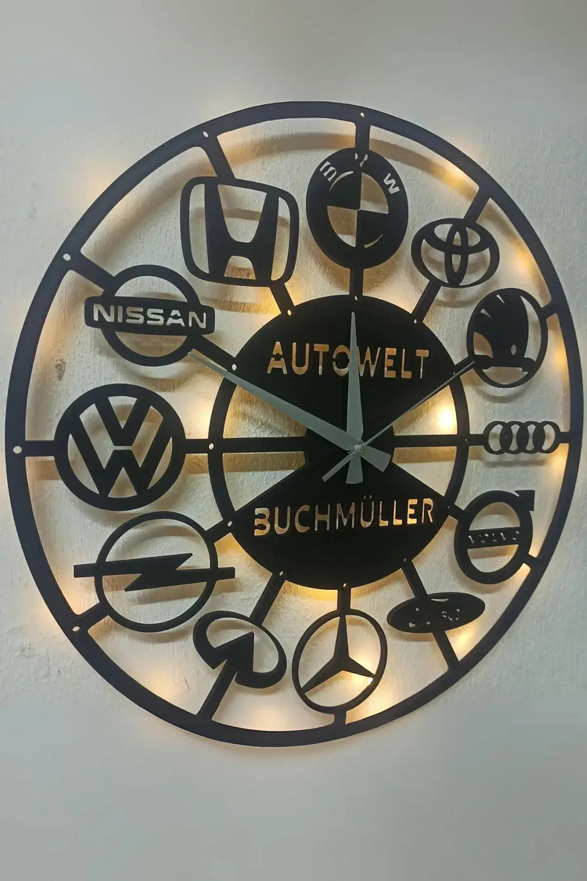 Araba Markaları Tasarımlı İsim Yazılabilir Oto Galeri Duvar Saati - Görsel 4