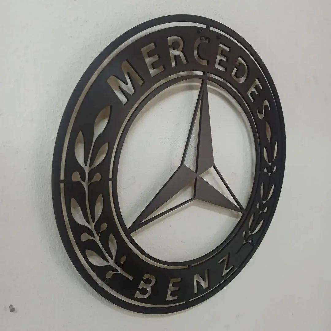 Mercedes Benz Tasarımlı Modern Şık Oto Galeri Duvar Tablosu - Görsel 2