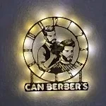 Erkek Berberi Temalı Işıklı Duvar Saati