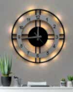 Beyaz çemberli ışıklı modern çift çizgili dekoratif duvar saati